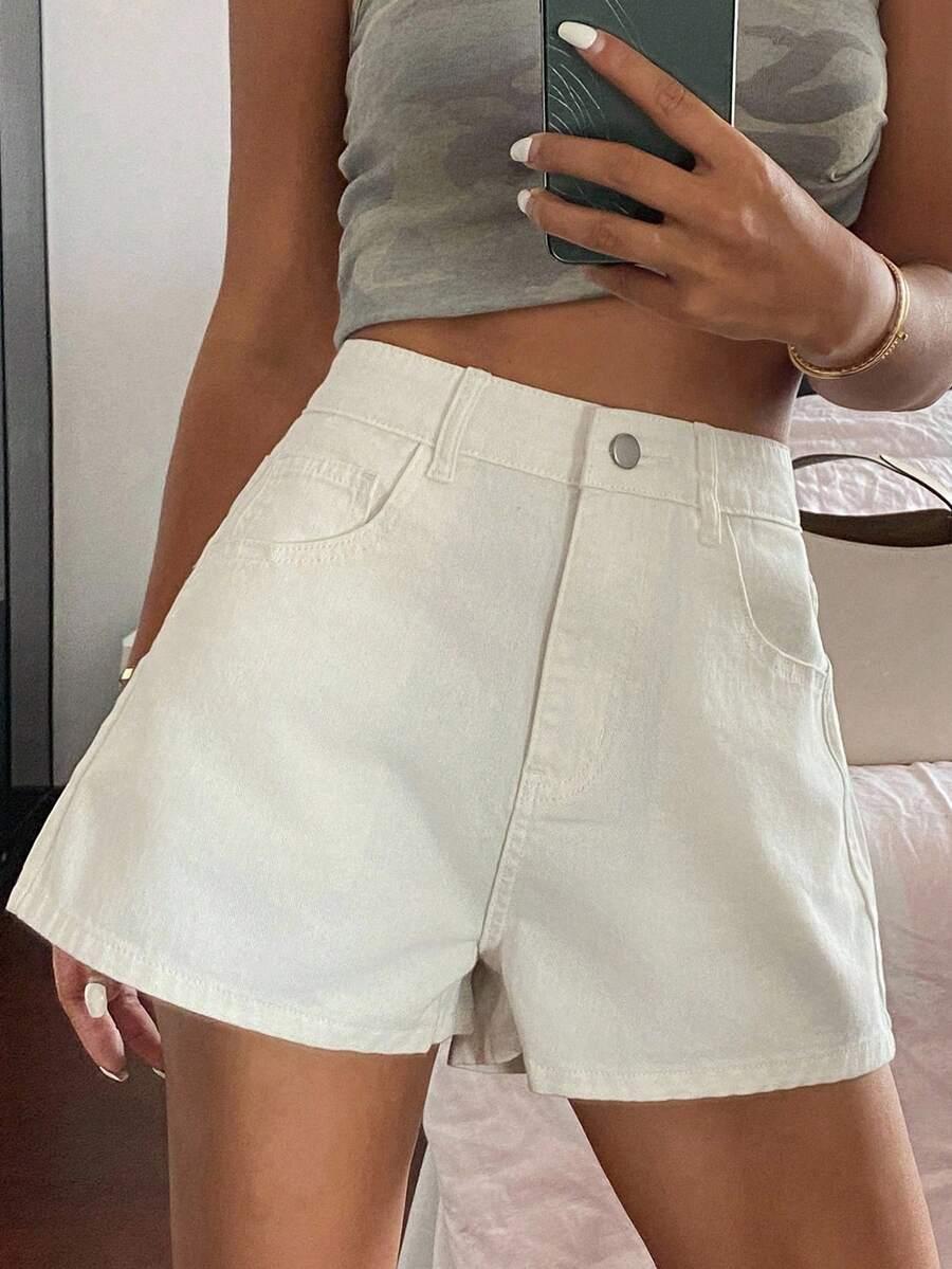 BIAŁE SPODENKI JEANS