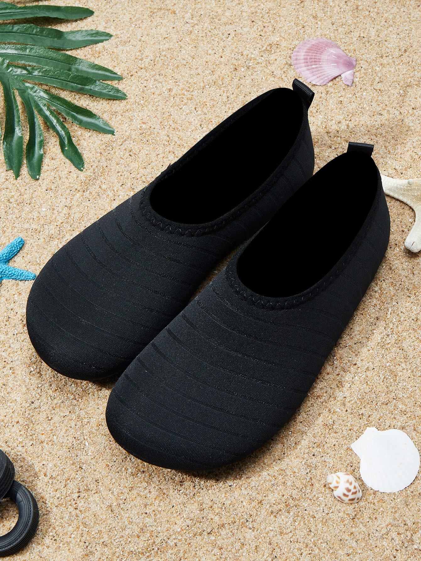 CZARNE BUTY DO WODY 