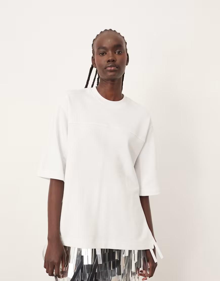 BIAŁY T-SHIRT OVERSIZE