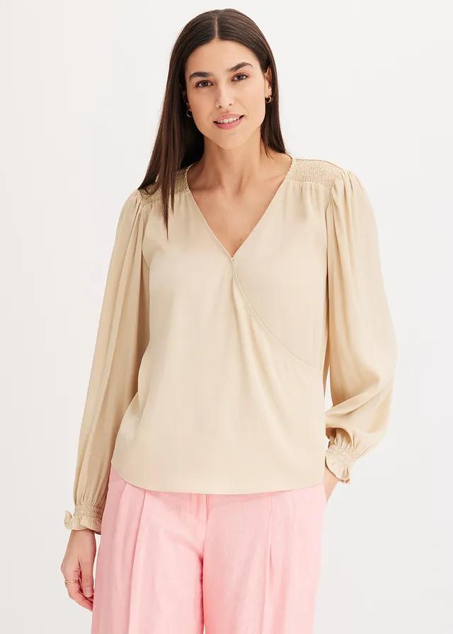 beżowa bluzka v-neck