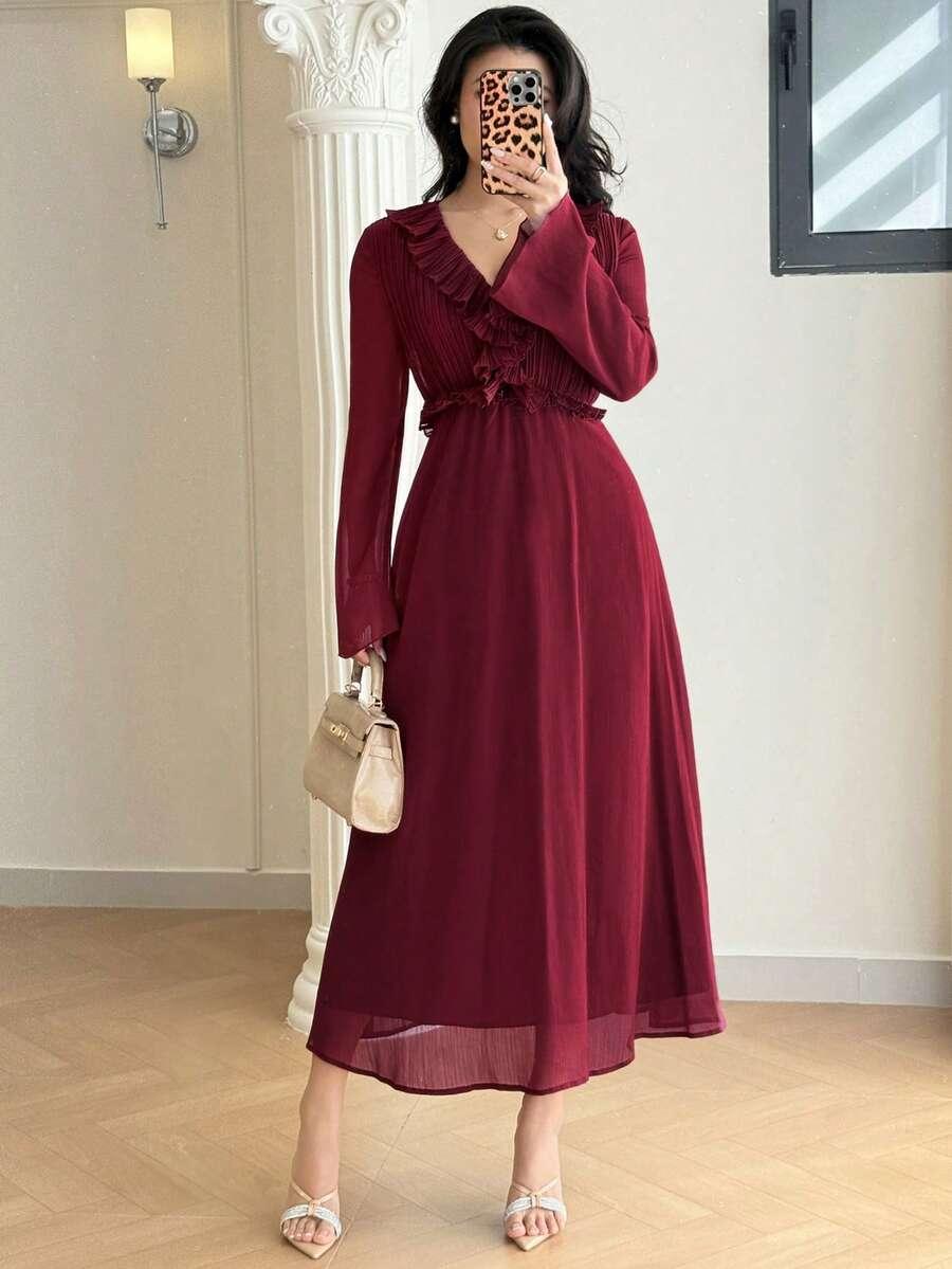 maxi sukienka długi rękaw v neck falbana 