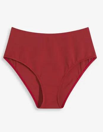 DÓŁ OD BIKINI 