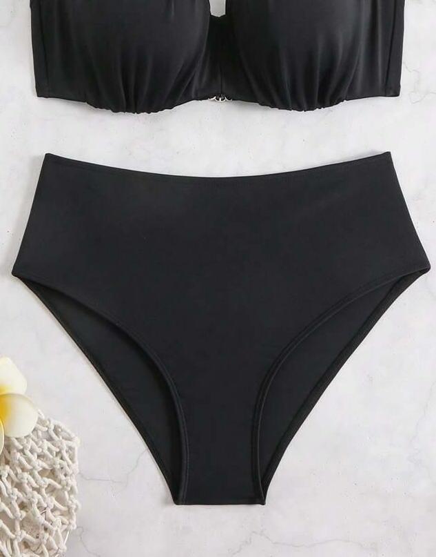 CZARNY DÓŁ OD BIKINI 