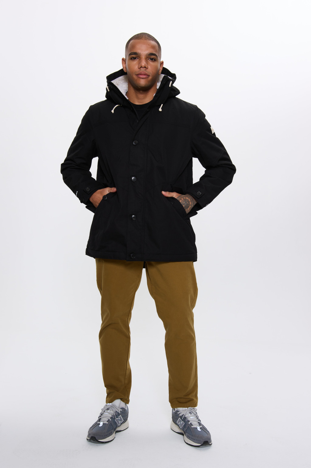 CZARNA KURTKA parka z kapturem 2500020-19010