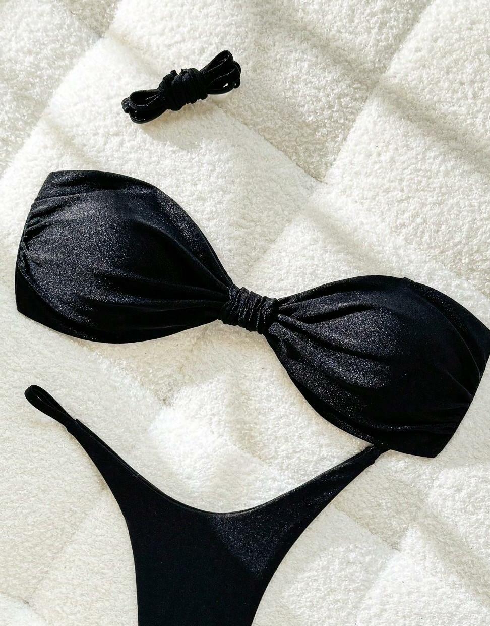 czarna góra od bikini