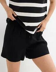 SPODENKI DAMSKIE PLUS SIZE KRÓTKIE 