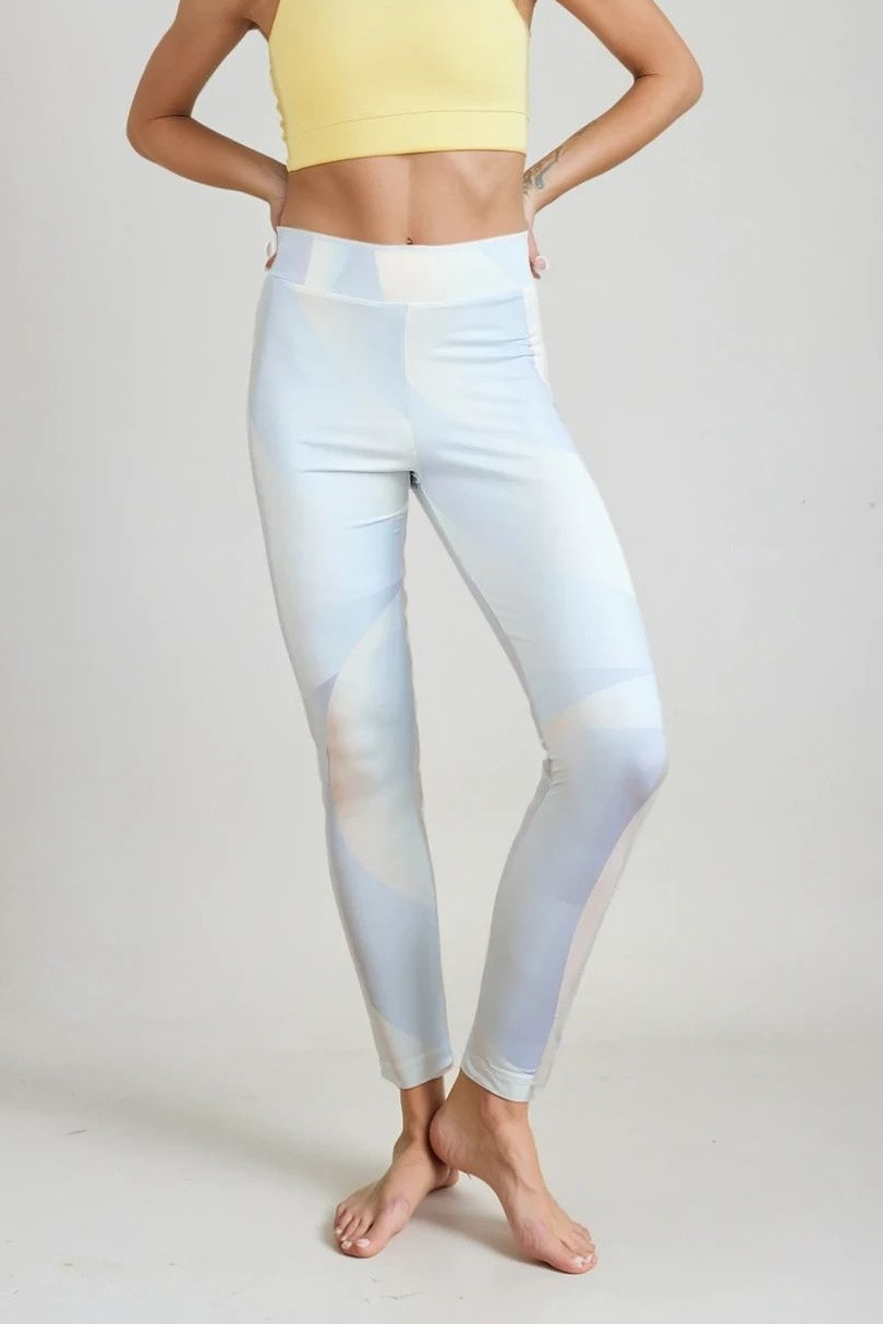 klasyczne legginsy print
