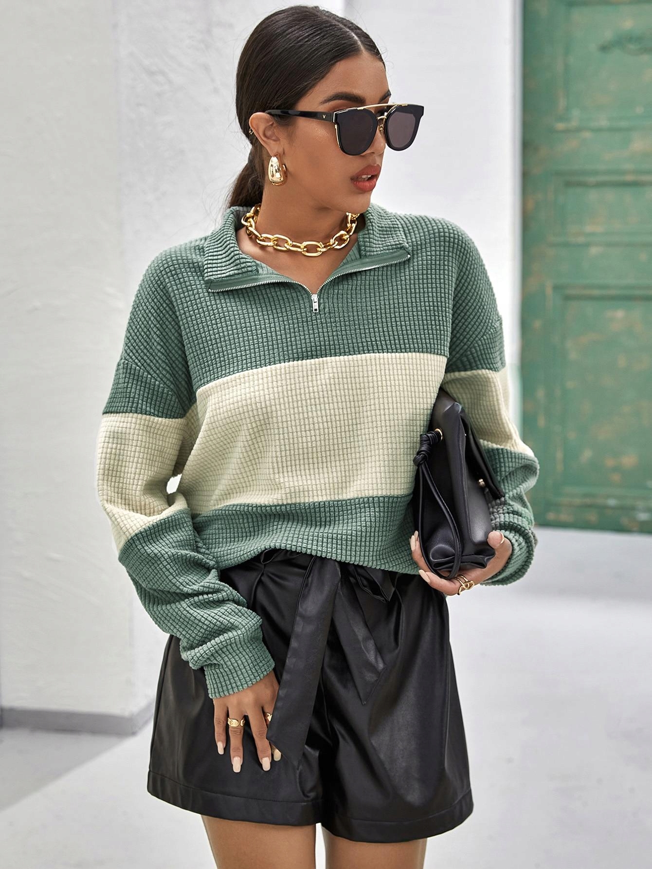 BLUZA WZÓR PASKI