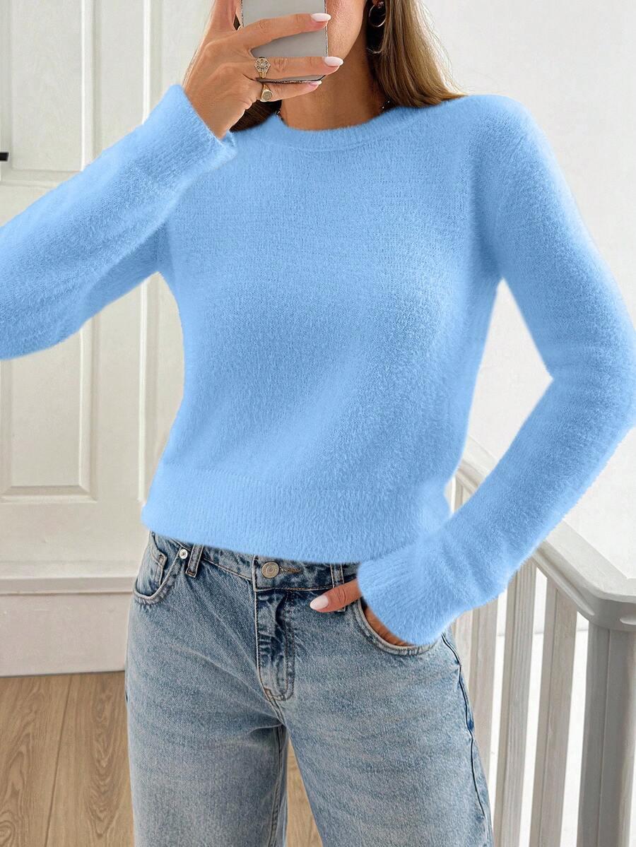 niebieski sweter fluffy