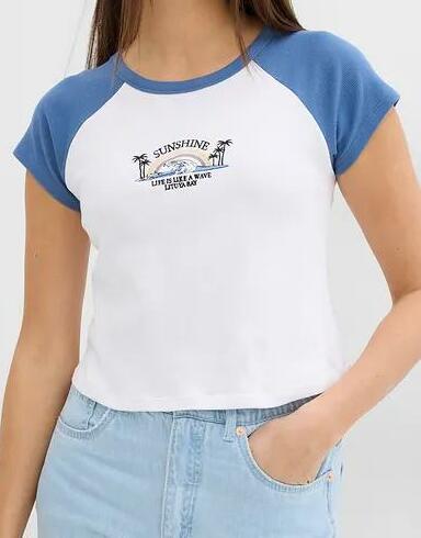 T-SHIRT Z NADRUKIEM