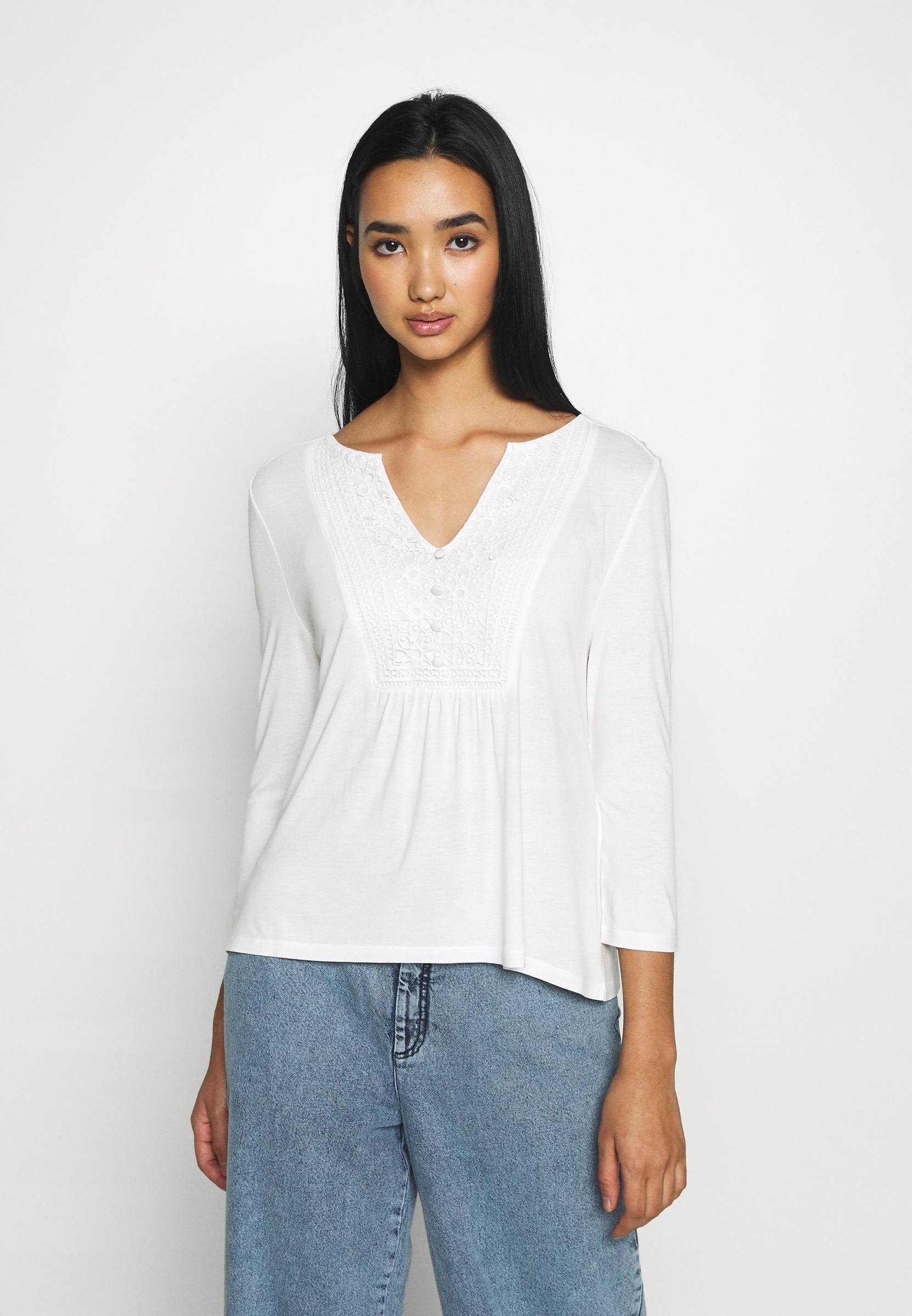 biała bluzka v neck 