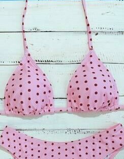 różowa góra od bikini wzór
