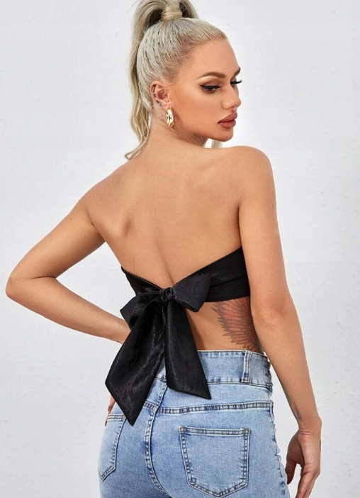 CZARNY WIĄZANY TOP