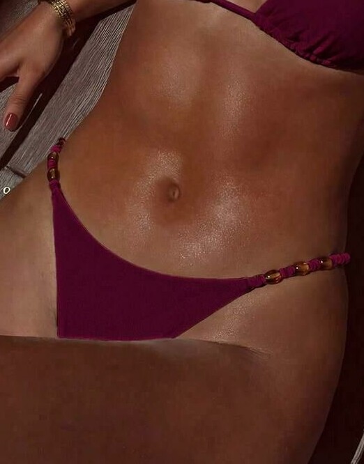 DÓŁ OD BIKINI
