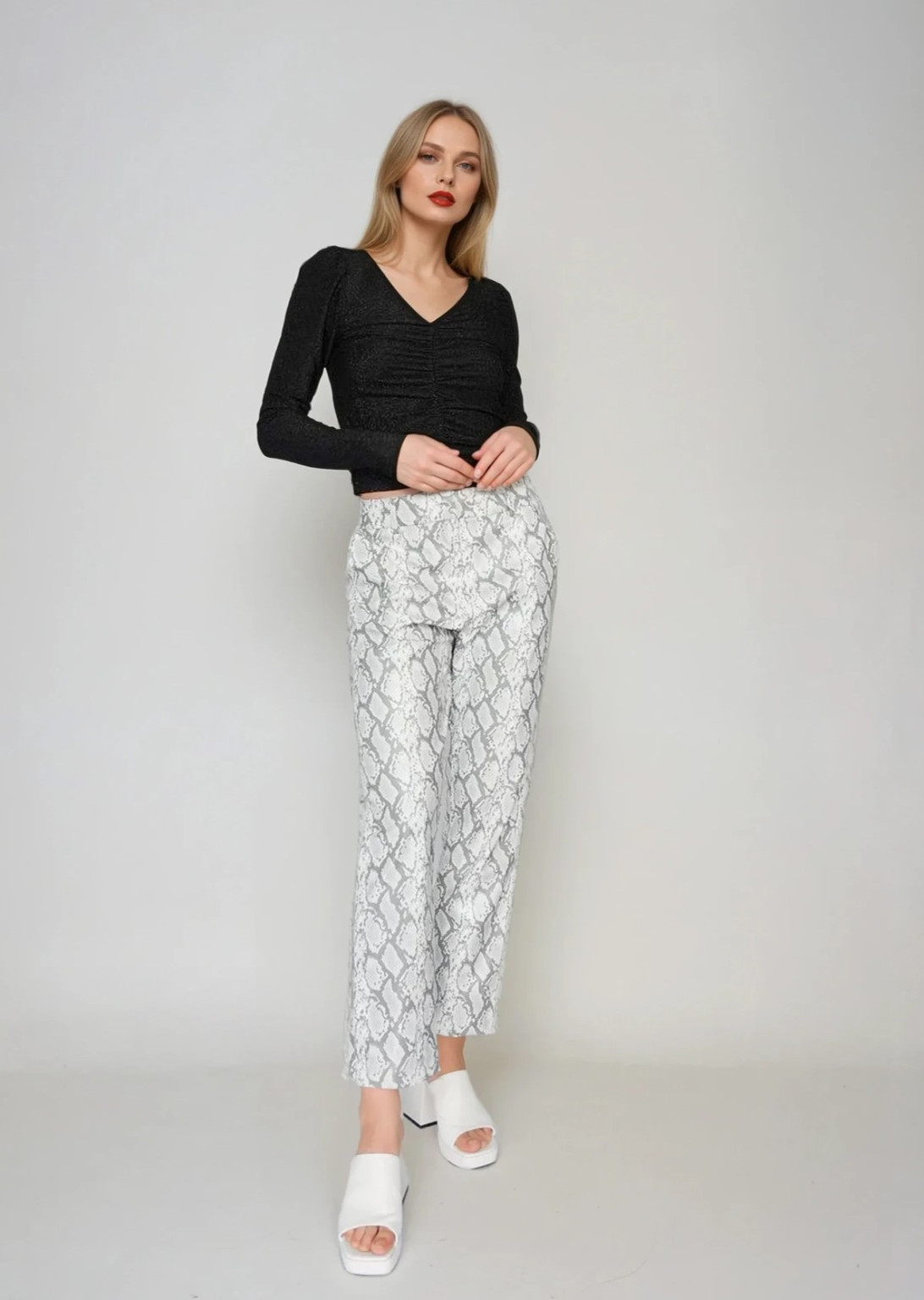 spodnie animal print imitacja skóry