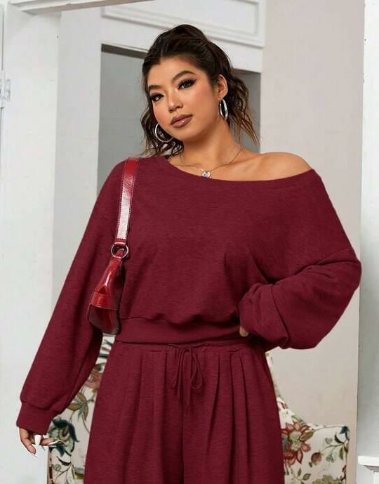 czerwona bluza casual