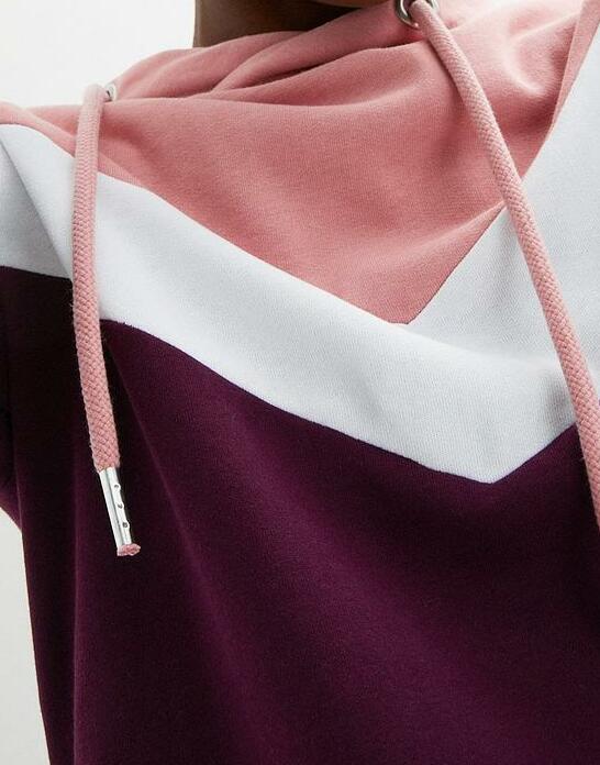 BLUZA Z KAPTUREM
