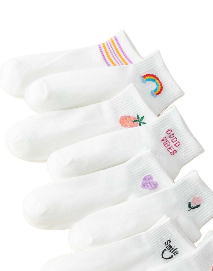 białe skarpetki 4-pack