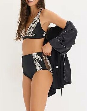 BIUSTONOSZ BRALETTE Z KORONKI