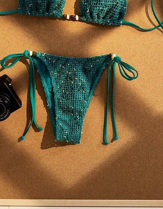 DÓŁ OD BIKINI