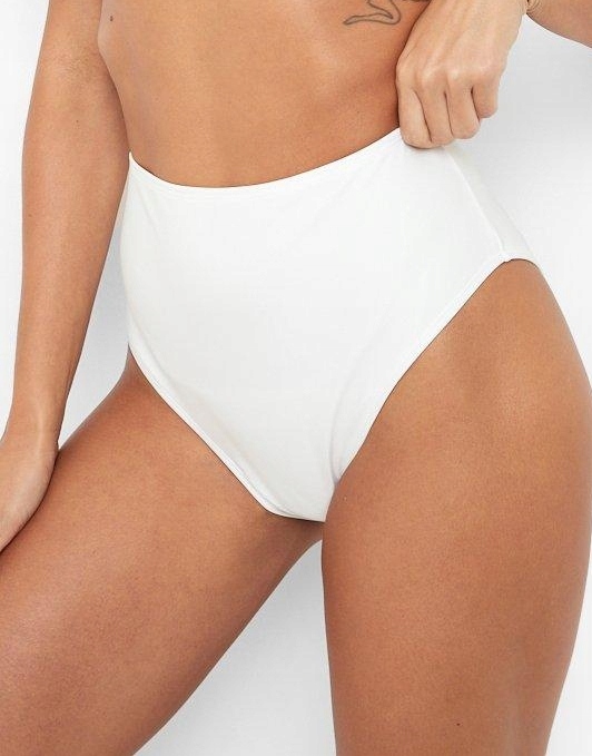 biały dół od bikini wysoki stan 