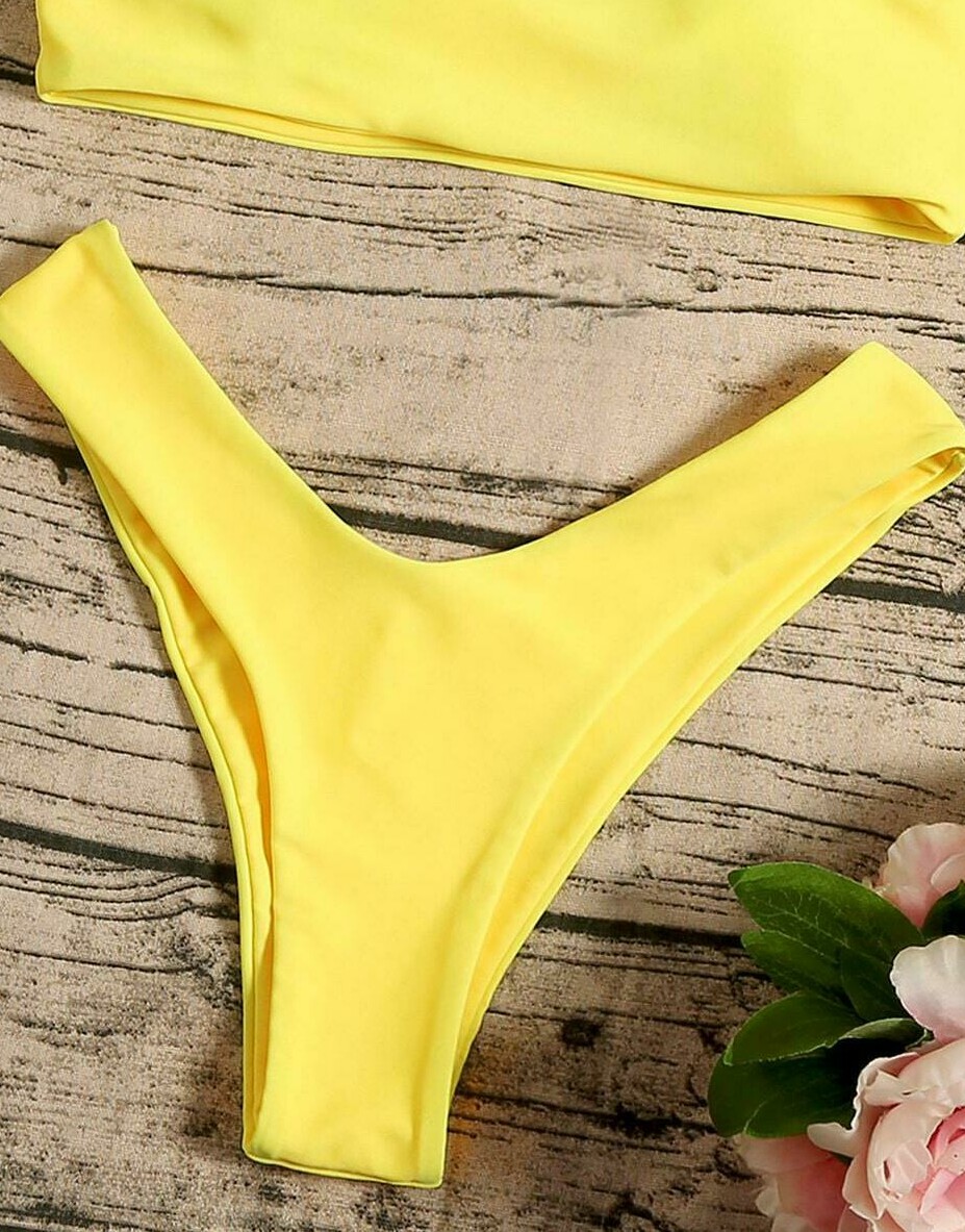 DÓŁ OD BIKINI 