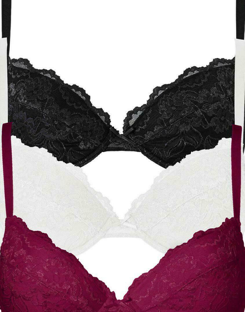 CZARNY BIUSTONOSZ KORONKA PUSH-UP 