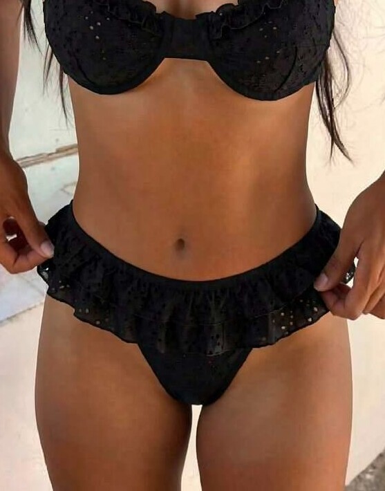 DÓŁ OD BIKINI