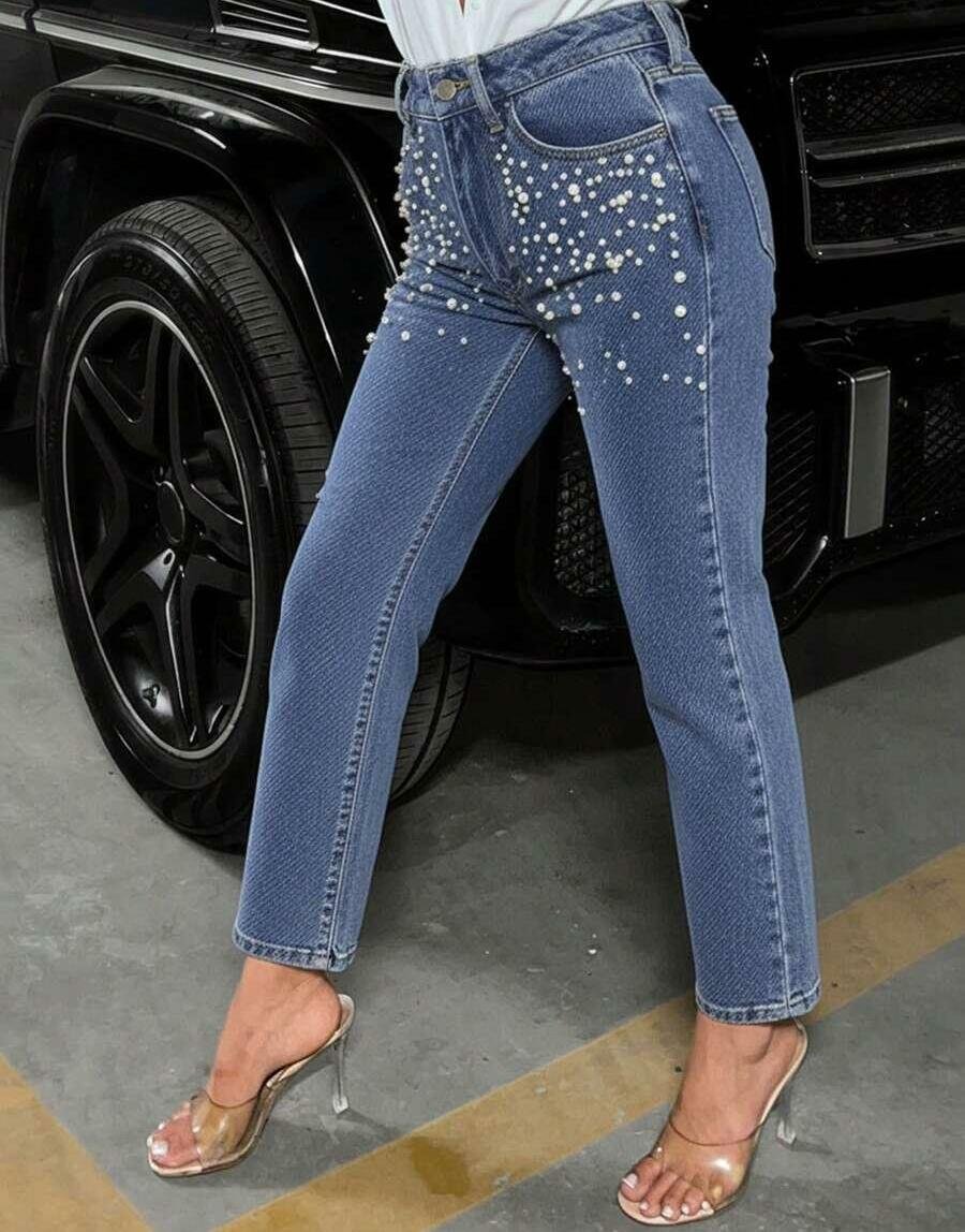 niebieskie spodnie jeans perełki zdobienia