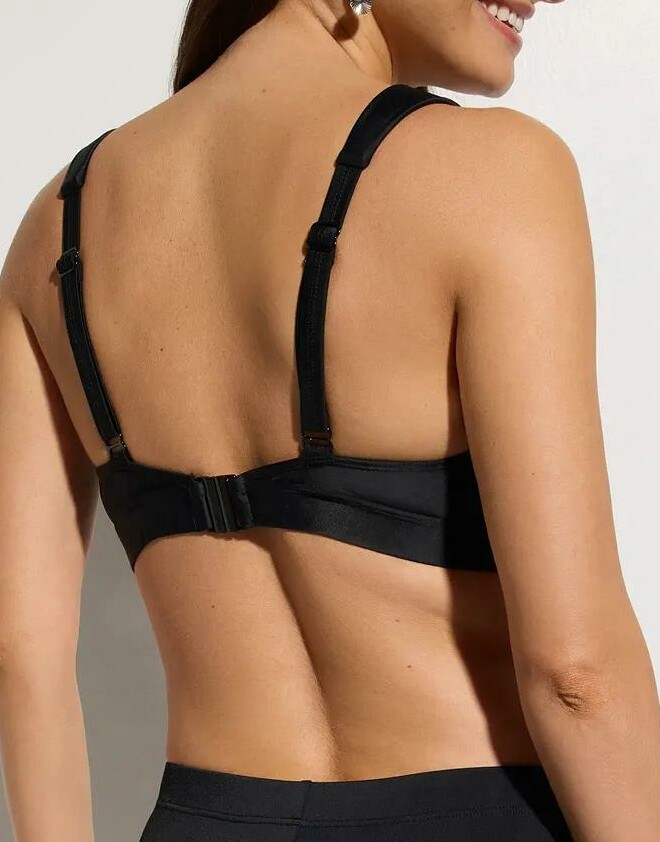 BIUSTONOSZ OD BIKINI