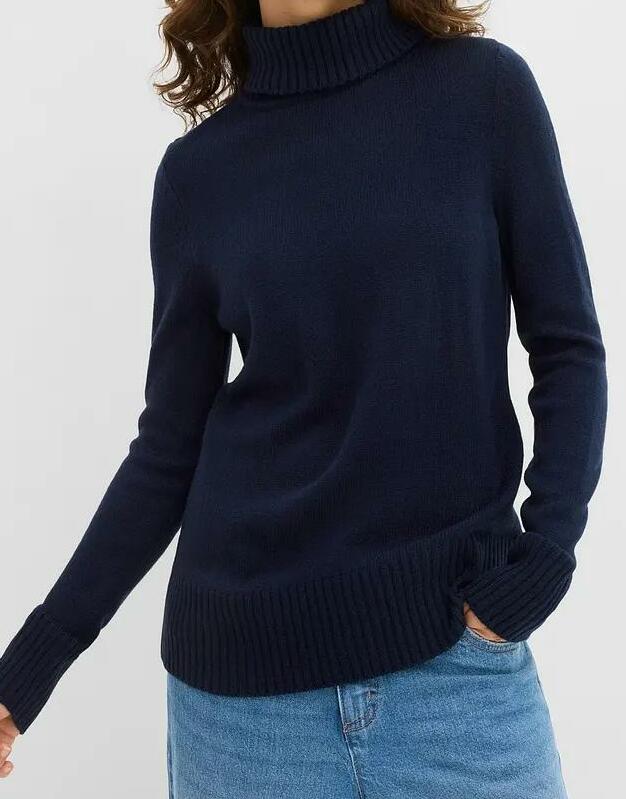 SWETER Z GOLFEM