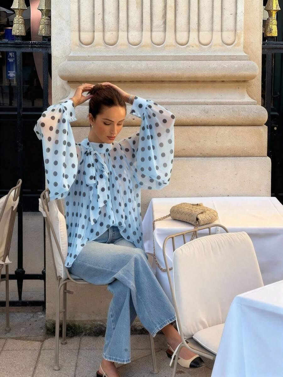 niebieska bluzka długi rękaw