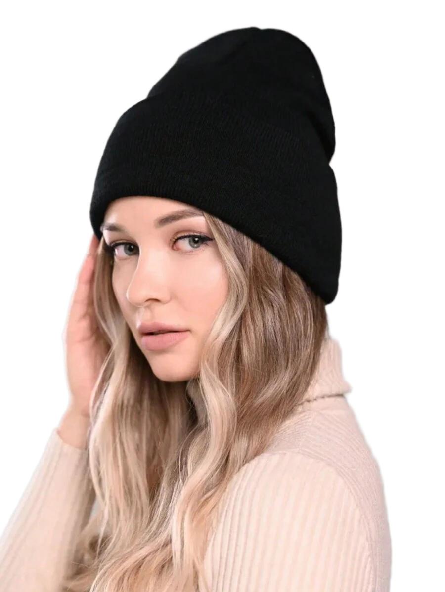 czarna czapka beanie