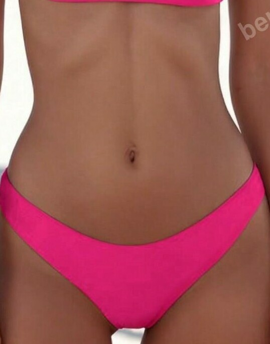 różowy dół od bikini
