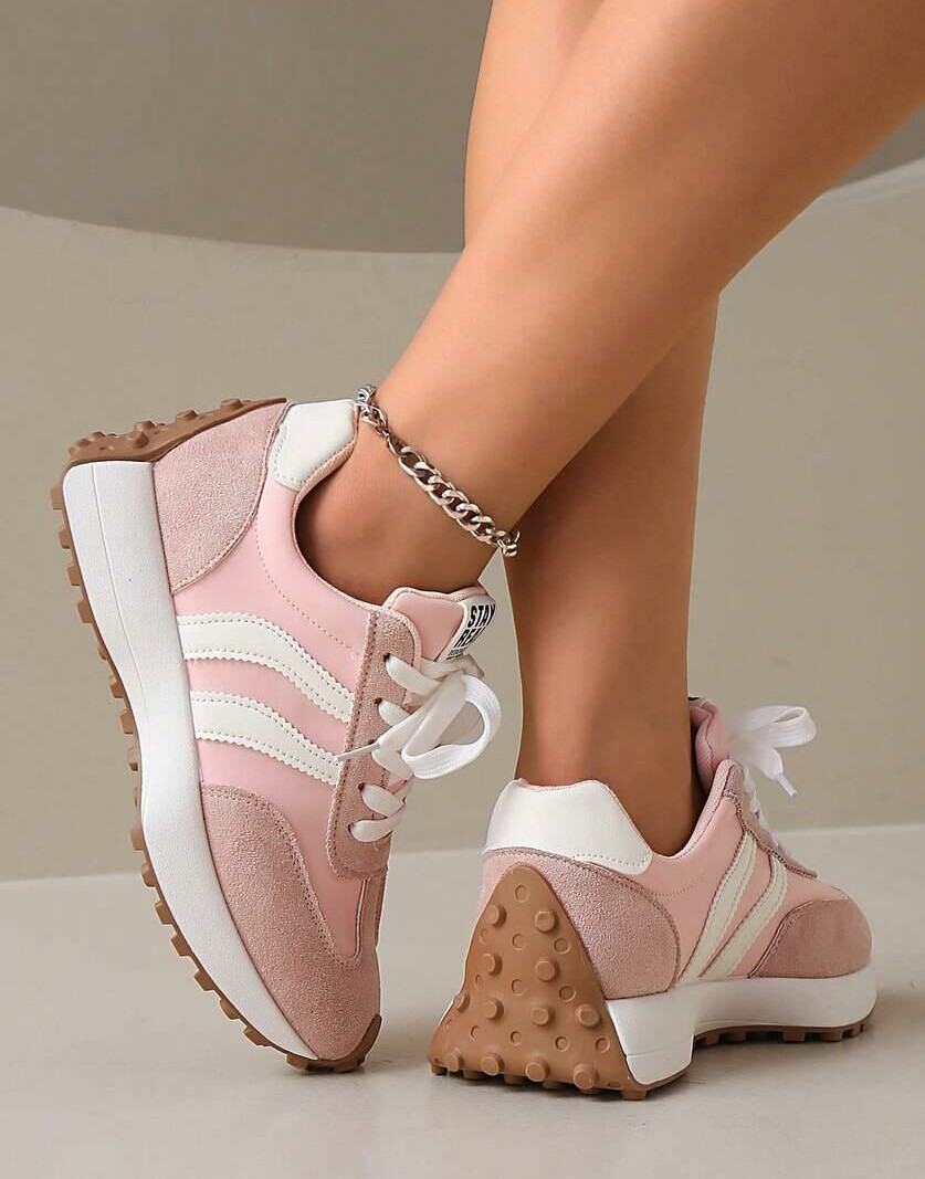 RÓŻOWE BUTY SPORTOWE