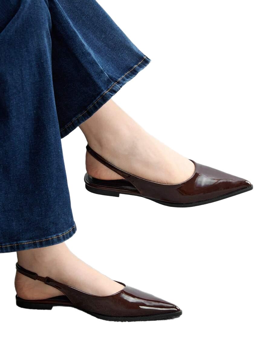 PŁASKIE BUTY Z ODKRYTĄ PIĘTĄ