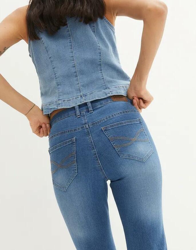 PROSTE JEANSY DAMSKIE