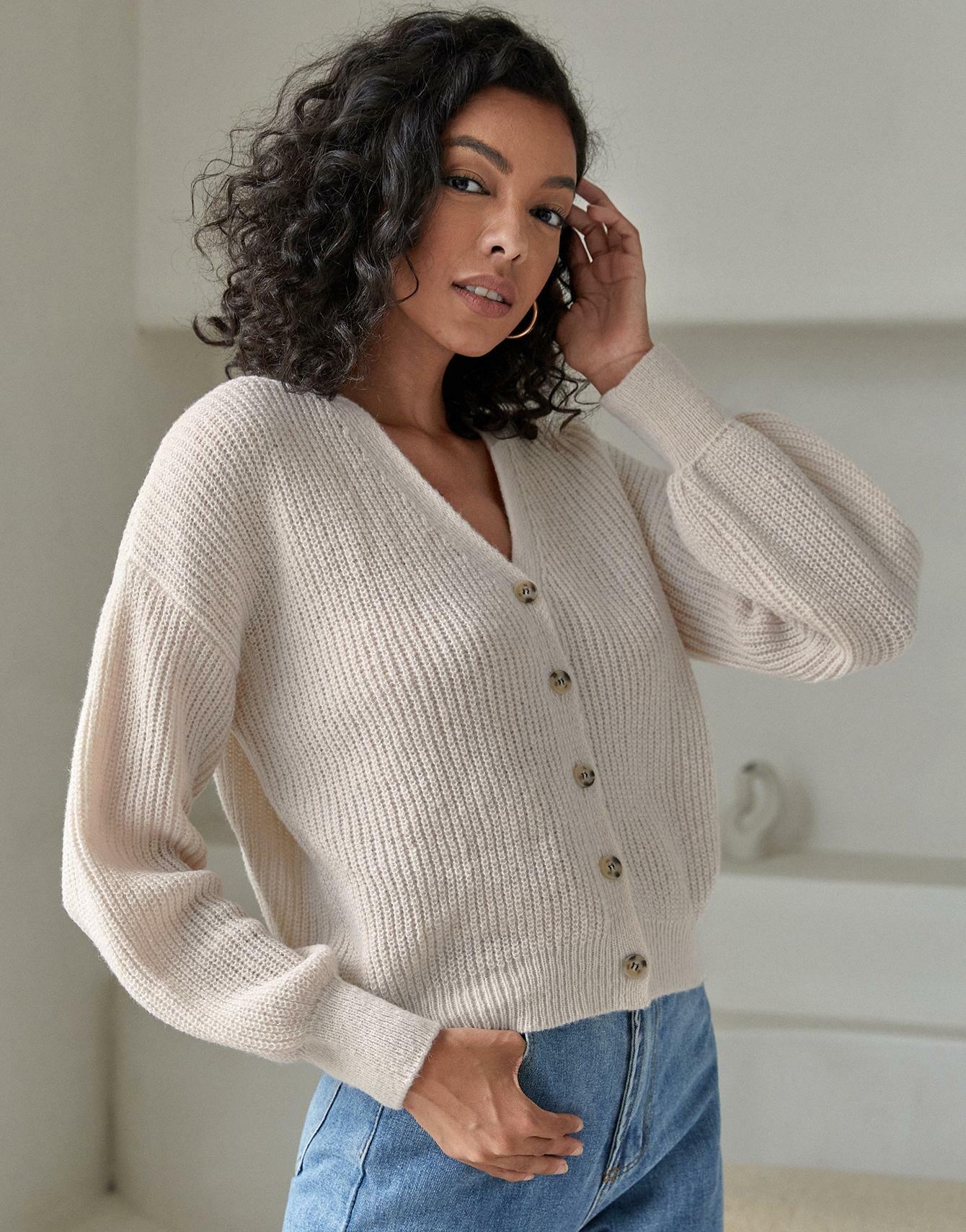SWETER KARDIGAN GUZIKI