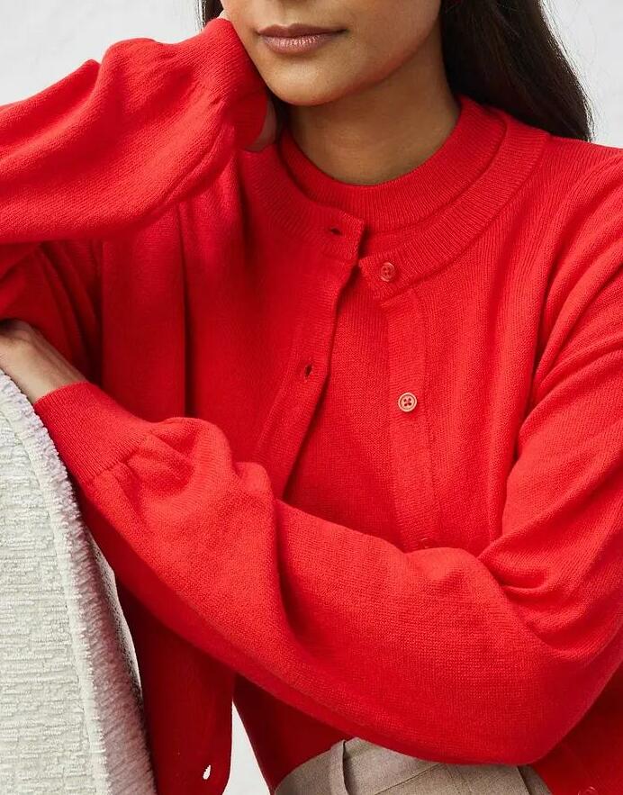 SWETER ROZPINANY Z DZIANINY