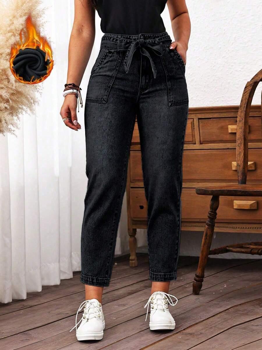 czarne spodnie jeans 