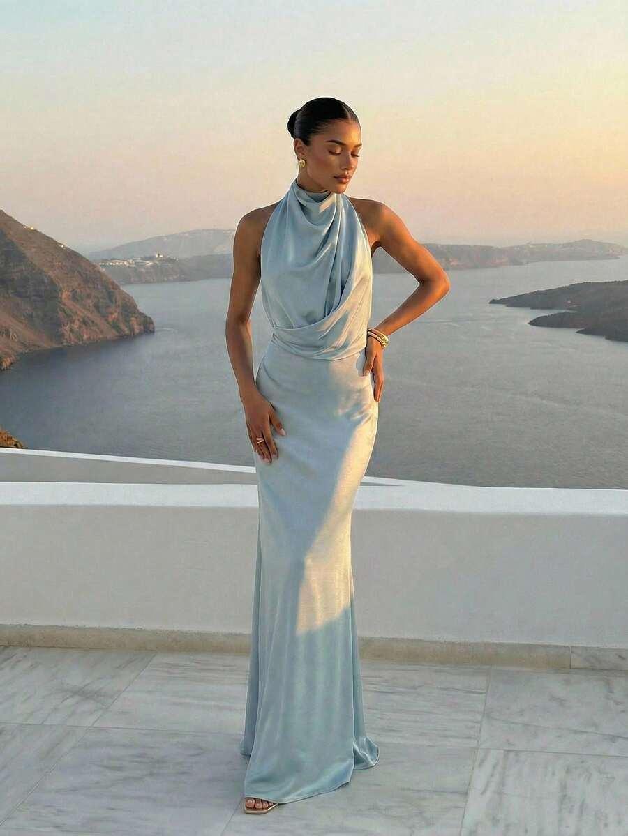 niebieska maxi sukienka