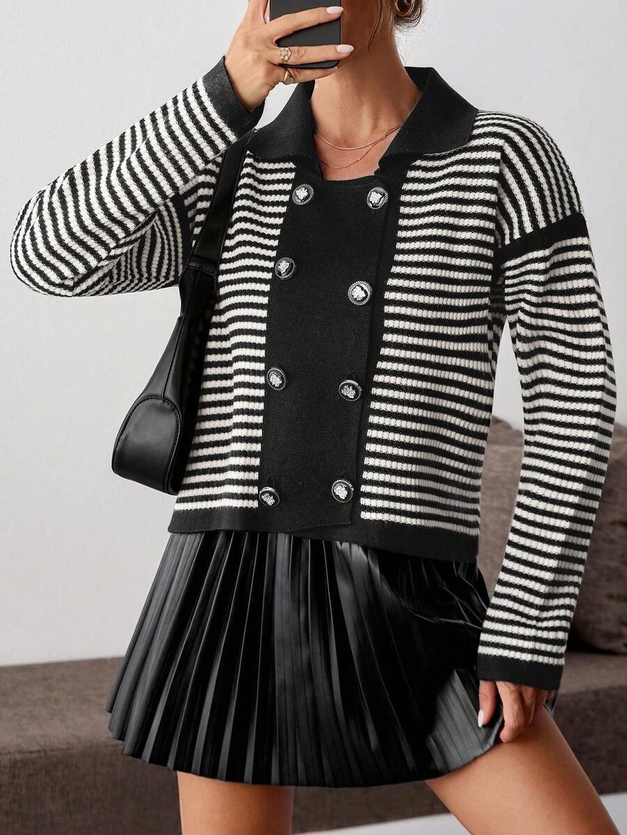 sweter paski guziki