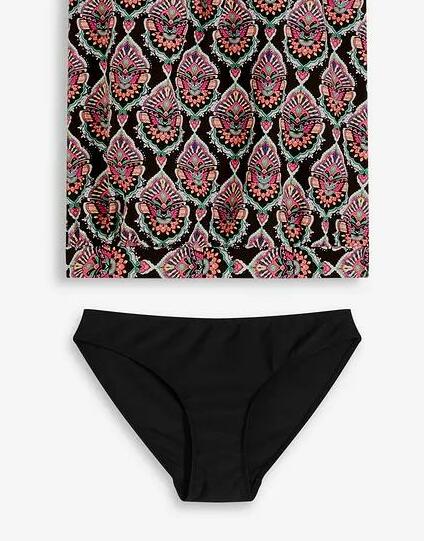 MAJTKI OD BIKINI 
