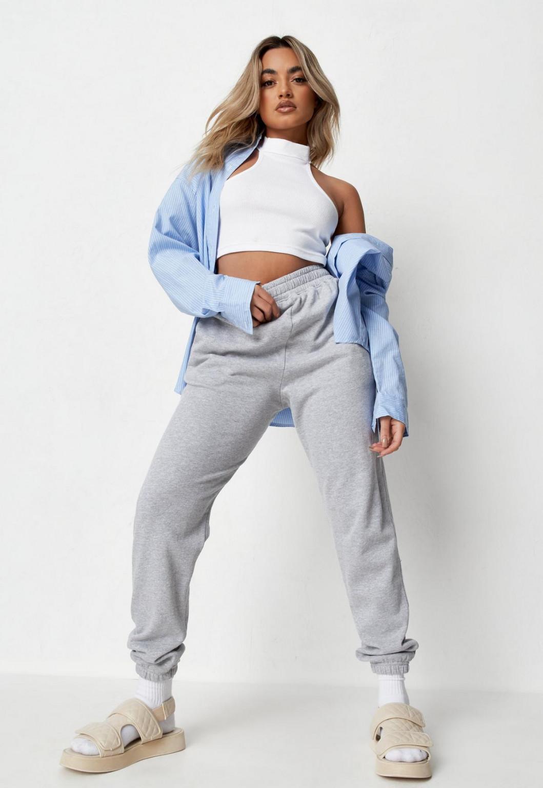 BIAŁY CROP TOP OPEN BACK