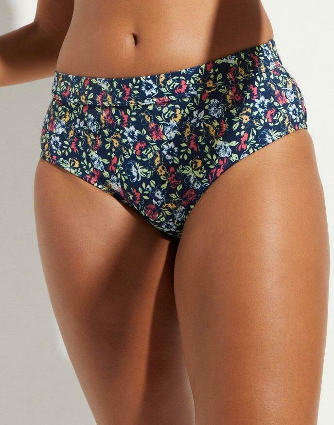 DÓŁ OD BIKINI