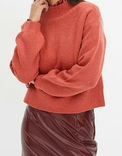 SWETER Z PÓŁGOLFEM