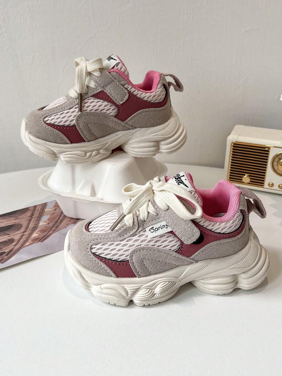 RÓŻOWE BUTY SPORTOWE 