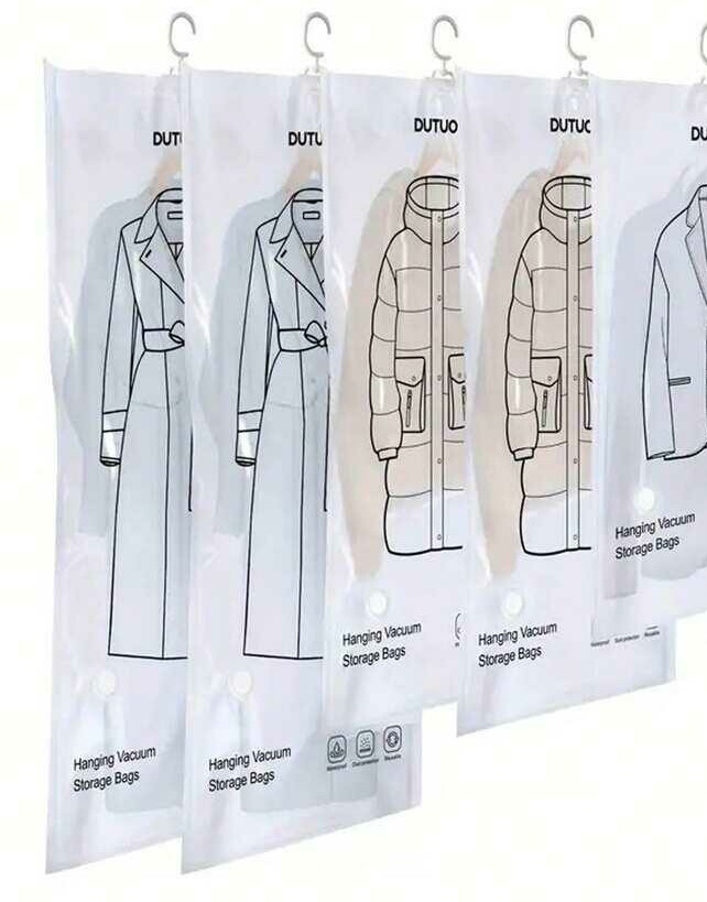 białe wiszące pokrowce na ubrania 3-pack