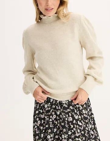 SWETER Z GOLFEM 