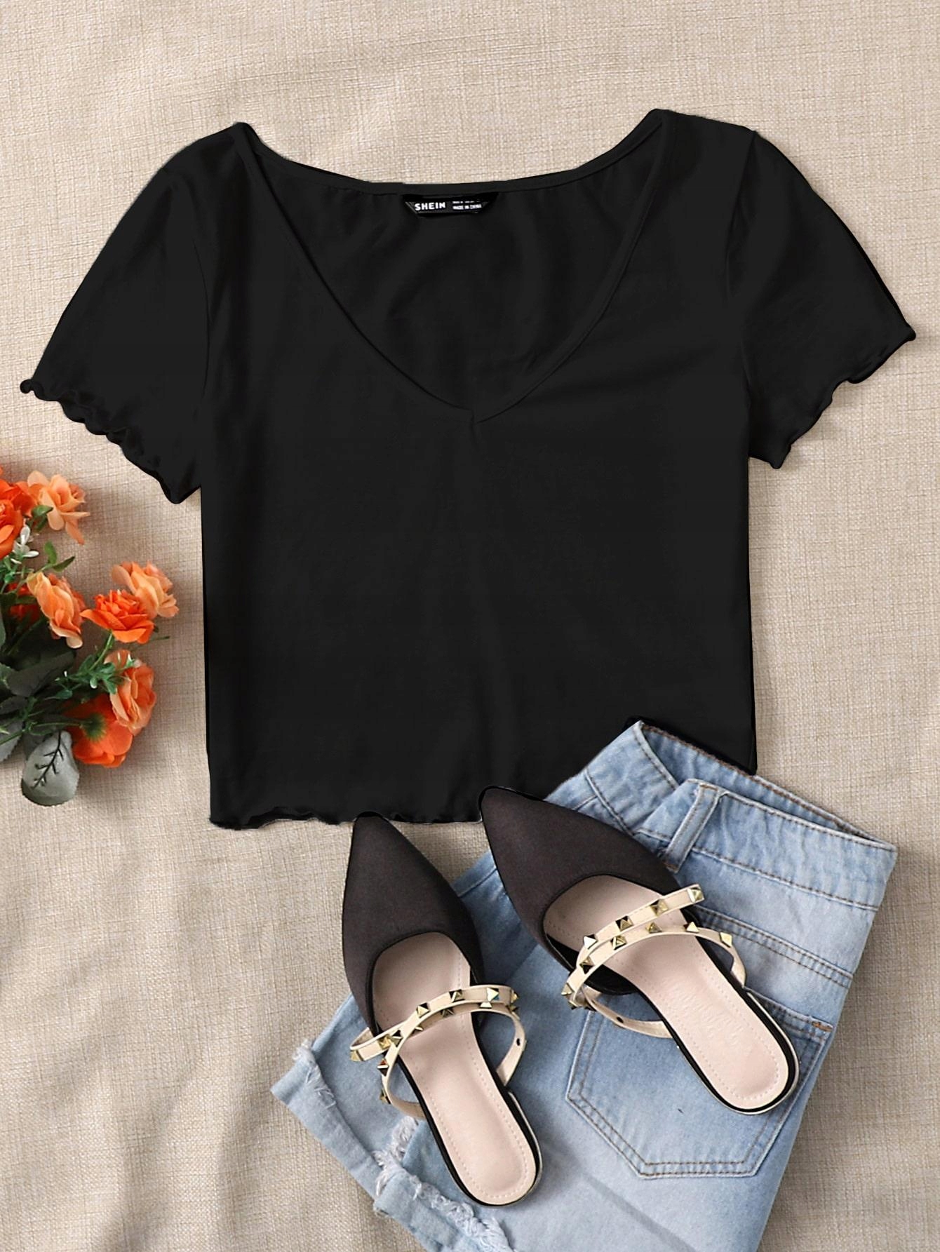 CZARNY TOP V-NECK 